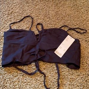 NWT urban outfitter crop top size XS VERY CUTE